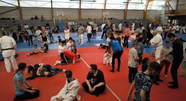 Montivilliers : 225 personnes en situation de handicap découvrent le judo